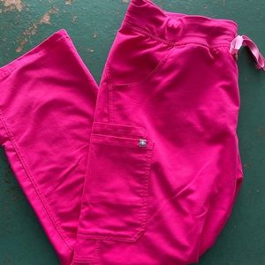 COPY - Figs Kade Cargo Hot Pink pant Large scrubs